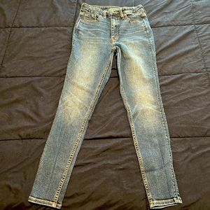 Old Navy “Rockstar” Extra High Waisted 360° Skinny Jeans